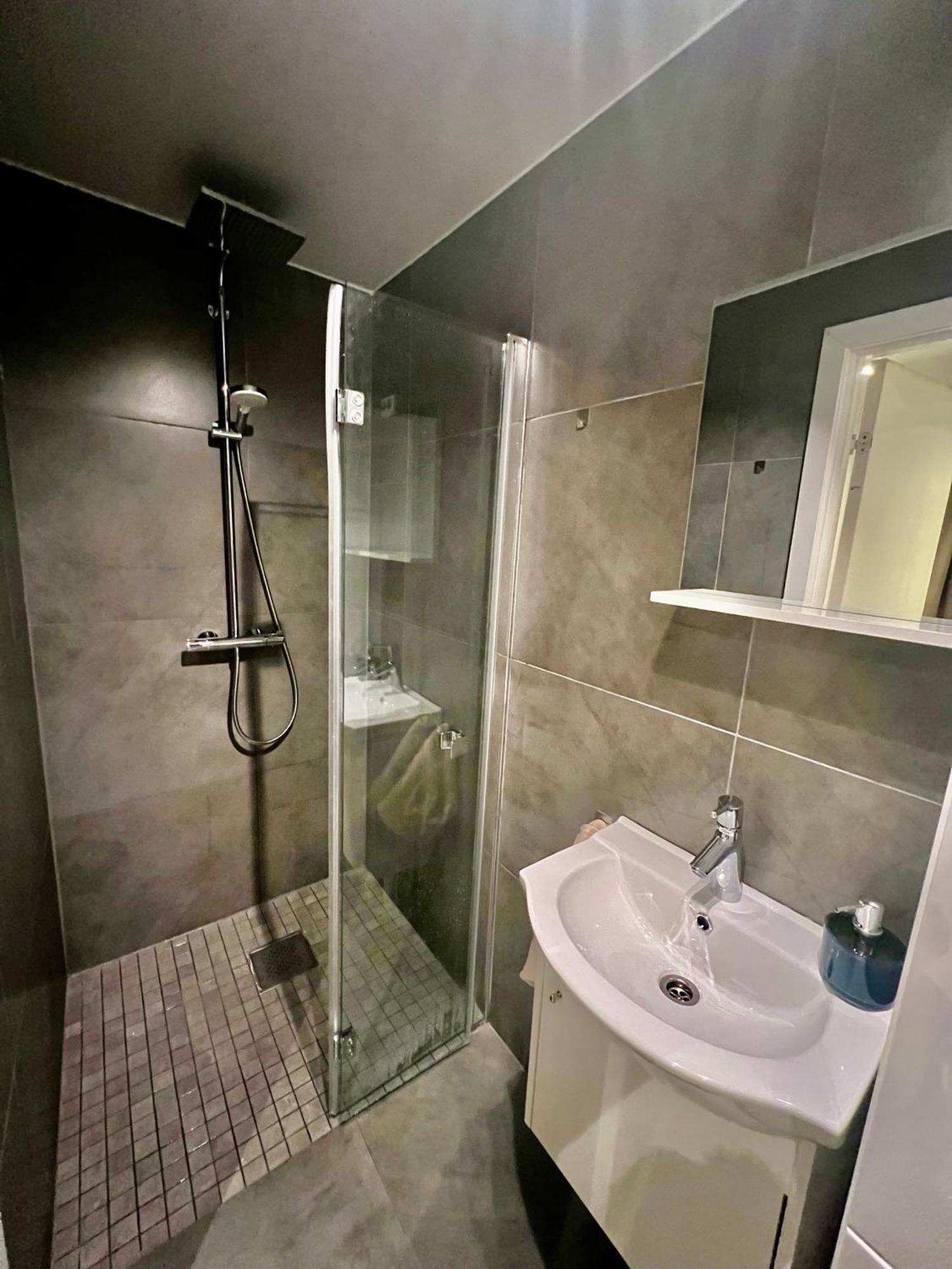 Lyngen - Tag Apartments Тромсё Экстерьер фото